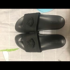 versace slides